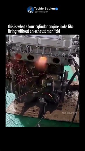 This Is What a 4 Cylinder Engine Looks Like Running Without an Exhaust Manifold 🔥