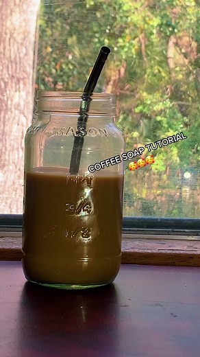 Soapmaking tutorial! #soapmakingtutorial #makingsoap #handmadesoap #artisansoap #realsoap #naturalsoap #soapmakersoftiktok #soaptutorial