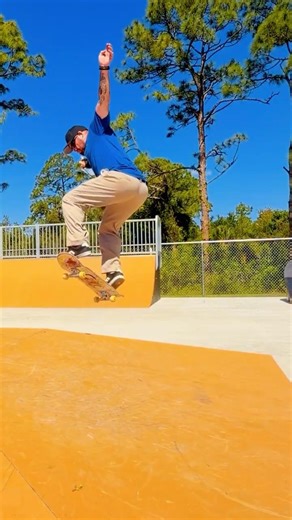Skateboarding Soothes the Soul, Relearning at 38 #skateboarding #motivation #shortvideo
