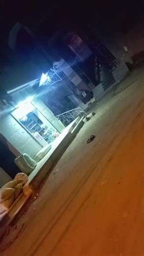 طلعت فوق السطح ضربت 10🤣🤣🤣🤣🤣🤣🤣 رجاله