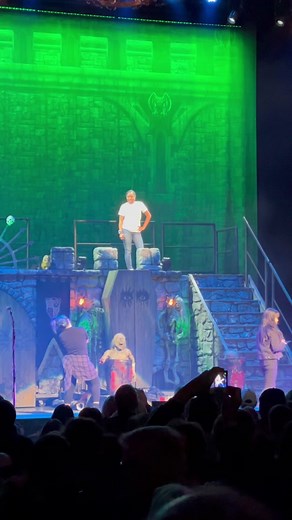 He’s back… #alicecooper #rock #horror #horrortok #concert #rockandroll