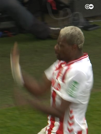 Ragnar Ache en modo acrobático: chilena y golazo del Colonia frente al Hoffenheim. 🚀⚽ #Bundesliga #Fútbol2026 #goldelaño #fyp 🎥 @dw_espanol