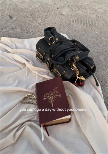 Instead of staying connected to the world, stay connected to the One who made it. #fyp #christiantiktok #readyourbible #coachgirly #coach