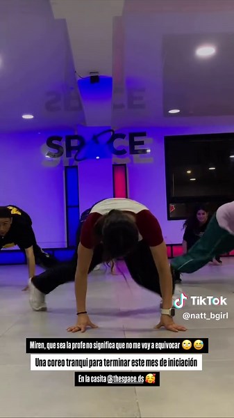 Breakdance Showcase by a Talented B-Girl