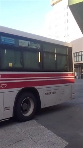 西鉄バス久留米 日産ディーゼル・KL-UA452MAN 9220 1系統・JR久留米駅行き 西鉄久留米駅前発車