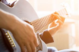 "Scarborough Fair": Fingerstyle Guitar Arrangement in Notation, Tab and Audio