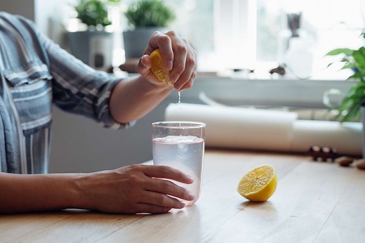 Can Drinking Lemon Water Help You Manage Your Weight? What Dietitians Want You to Know