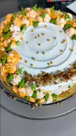 my cake designs #love #lovesong #sugarnsprinklewithshweta #passionatebaker#ytshorts #likeplz #baking