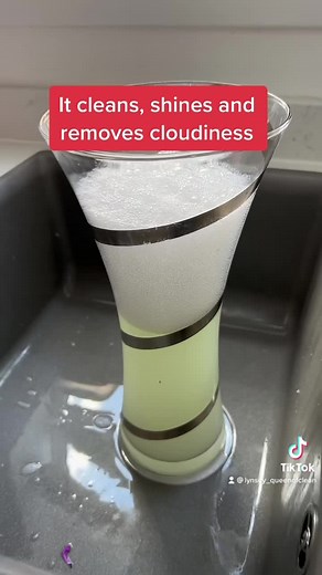 There are so many fabulous ways to clean vases, ￼ but this tip is brilliant if you have cloudy glass. It will bring your vase back to life and give it that sparkle ￼￼￼✨ | Lynsey Queen Of Clean