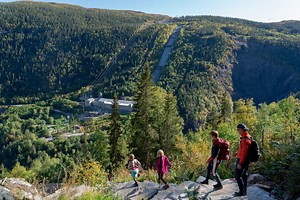 In the footsteps of the saboteurs - NIA