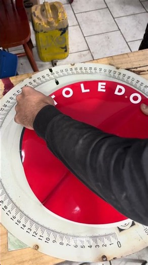 Applying decals without bubbles #diy #doityourself #maker