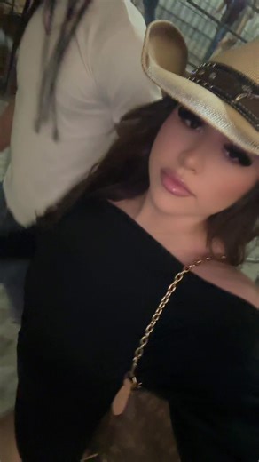 Experiencing Humidity at Its Peak