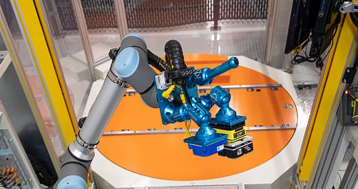 Collaborative robotics: Leading the way in Industry 4.0 | Cummins Inc.