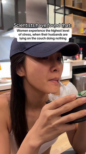 How Women React When Husbands Do Nothing | Funny Couple Video