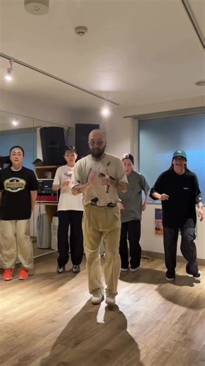 Unleash Your Inner Dancer: A Journey Through House Music