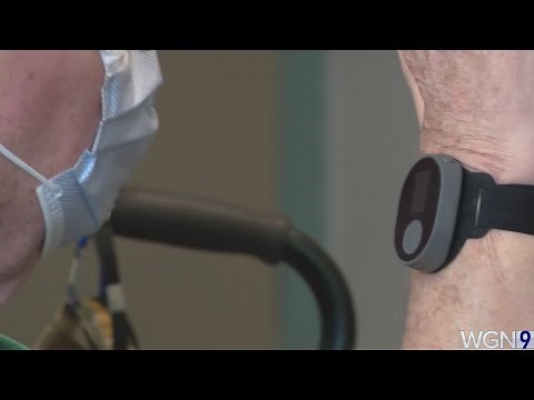 Life-saving device helps to steady hands of those with movement disorder