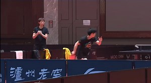 OWNWIN has posted a new training video of Sha Sha. Whenever she is unsatisfied with a shot, her expression scrunches up.😆☺️ 澳悠OWNWIN更新一则莎莎训练视频。只要对击打这一球不满意，莎莎表情都会挤在一起。☺️🤔 #sunyingsha #孙颖莎 #tabletennis #tabletennisplayer#wtt#孫穎莎世桌球 #pingpongtable #pingpong | Sha Sha