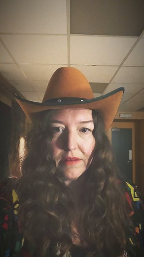 What happens back stage | Kathryn Williams