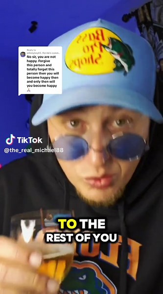 Replying to @johnnyboy05..florida Thank you sir for the constructive criticism but I think you're interpreting my content incorrectly #fyou #fypforyou #interpretation #hatersgonnahate🥲😃🤣😂 #🤣🤣🤣 #response #negativecomments #mindyourbusiness 🏀 GO GATORS 🏀