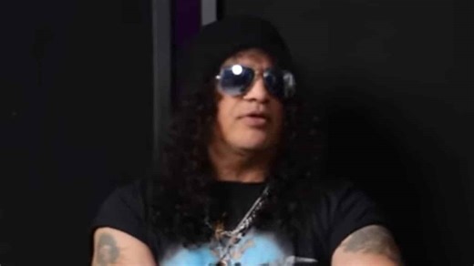 Slash parle de sa playlist éclectique, et vante les mérites de Gojira et Metallica