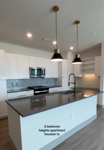 Modern 2-Bedroom Apartment in The Heights, Houston