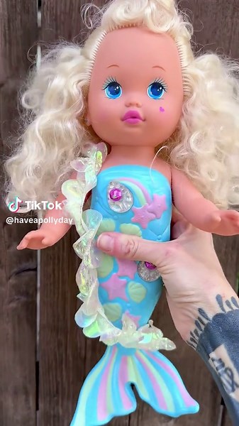 1991 Lil Miss Singing Mermaid Doll - Fantastic Vintage Condition!