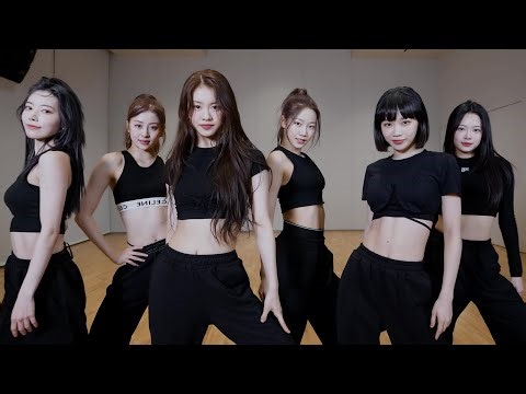LE SSERAFIM 'FEARLESS' Dance Practice Mirrored (4K + English Sub)