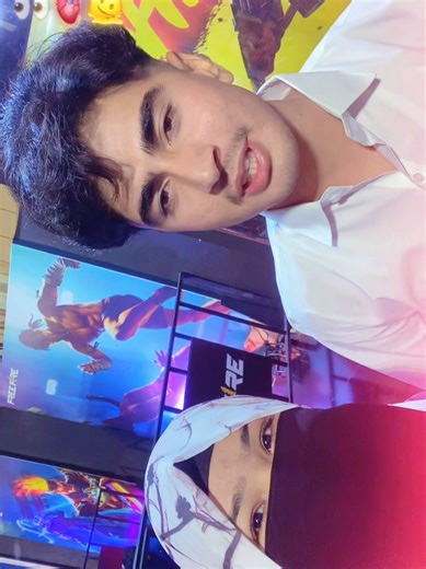 Sometimes, the best moments come after a little struggle… 😭🫀✨ @Saraiki Plays FF When I reached the event, guards stopped me from going inside 💔 They said I’m not allowed… and honestly, that moment felt really disappointing 😔 But then something magical happened 💫❤️ I was waiting for so long… hoping for a chance… And suddenly, Saraiki Plays himself came outside 😭🔥 He told the guards: “Let her come in” 💯✨ That moment… I can’t even explain 🥹💖 From being stopped at the entrance to being per