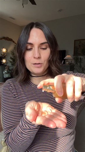 Kaylla Spencer on Instagram: "I’ve been using @merit for years because of its effortless application and glowy finish. Use my code KAYLLA to get a FREE compact mirror with a purchase of $100 and check out the sets they offer for up to 15% off! #MERITPartner"