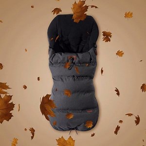 Autumn’s a lovely time for walks with your little one – and babies will love snuggling up in our cosy Wave footmuff. Available in colours to match your Wave pram, it's water and wind resistant with a soft fleece lining. If it’s too warm for the footmuff, just unzip the top and you have a comfy seat liner. Discover more: http://bit.ly/wavefootmuff | Silver Cross