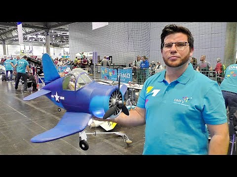 PHENOMENAL RC LIGHTWEIGHT !!! F4U CORSAIR IN FAT-STYLE COMIC VERSION WARBIRD INDOOR FLIGHT DEMO