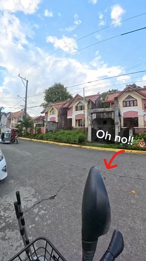 Hindi lahat ng hero may cape. Minsan, may scooper lang. | Lily's