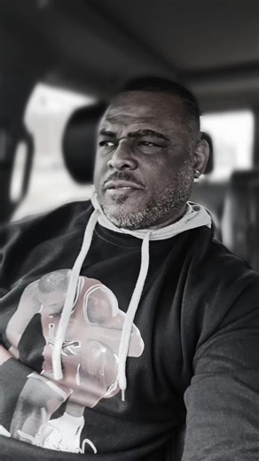 Lipsync Challenge for Singles Over 40