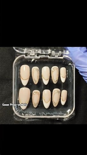 beautiful nail designs | press on nails | नेल आर्ट | नेल डिजाइन #shorts #youtubeshorts #nails