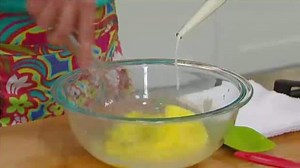 How to Properly Temper Eggs