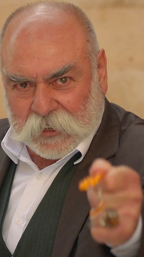 28K views · 1.4K reactions | Tal vez Reyyan quería escapar con él | Hercai #hercai #ebruşahin #akınakınözü | Atv Español | Facebook