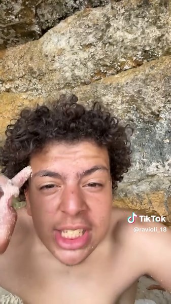 La société mal faite : Voyage à Bali