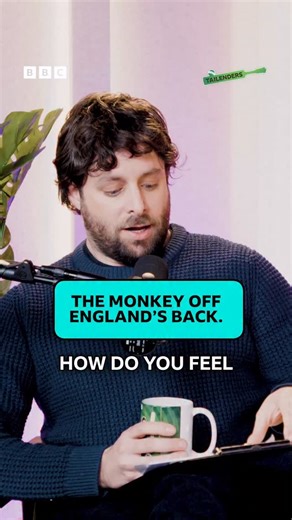 “I felt really happy for Ben Stokes and Joe Root … they’ve played 18 Tests in Australia and that’s their first win.” @jimmya9 reacts to England’s victory in Melbourne in the 4th Ashes Test. You can watch Tailenders on BBC iPlayer and BBC Sport’s YouTube channel, or listen on BBC Sounds. #bbccricket #tailendersoftheworlduniteandtakeover #tailendersoftheworlduniteandtakeover | BBC Radio 5 live Sport