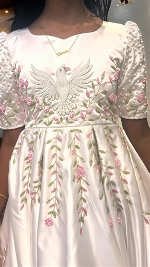 Binisha on Instagram: "Thank u mam thank u for choosing us 😍 Dm us for price details #Binisha__Boutique never disappoints on your dream outfits, even Quality wise. For more enquiries Please free to DM • Measurement will take thru Video Call. • Slot Booking Before 10-20 Days • Delivery Duration 9-15 Working Days • Worldwide Shipping • 24 / 7 Customer Service Support. Lot’s of Love 🥰🥰🥰 , #binisha_boutique ___________________________________________ How Order Dress ? Pay 1000 rs in advance for 