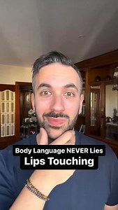 Comment ‘CHEATSHEET’ to get a copy of the Body Language Cheat Sheet And Get to Read People’s True Intentions from the First Meeting! Body Language NEVER Lies! 💯 Did you know the psychological meaning of these signs? #nonverbal #bodylanguage #nonverbalcues #consumerpsychology #performancemarketing | Stefano Fracchiolla
