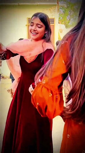 Berd ladgi Haryanvi Dance 🩰 #oldisgoldsongs #trending #viral #dance #shorts #shortsfeed