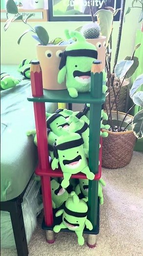 How many plushies are in Mojo's room? 🤩 Grab yours now! https://classdojo.com/plushies