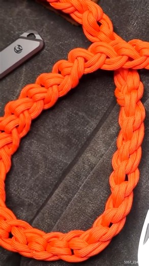 194K views · 1.6K reactions | DIY QUICK Deploy Paracord Project #weaving #diyprojects #paracord #diyideas | The Weavers of Eternity Paracord | Facebook