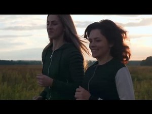 10 Hilarious Women Jokes and Puns | Lighthearted Humor for Eve...