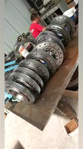 2.6K views | Slewing bearing #excavator #digger #loader #excavators...