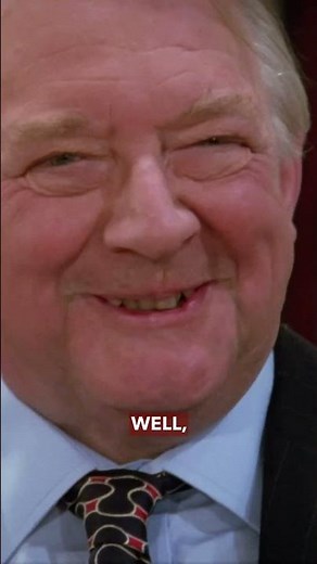 House of Cards (UK) | To Play the King | Urquhart Puts a Little Stick About