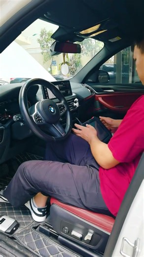 Tired of spending big on key programming? 🔑 The XTOOL X100MAX2 + KC501 is all you need