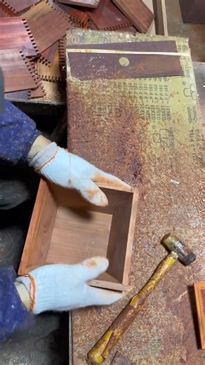 3.4K views | #woodworking #bucket #woodwork #woodenart | Muskan Kumari | Facebook