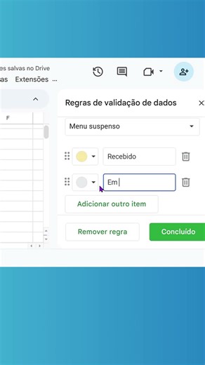 Drop-down list for order shipment control in Google Sheets.