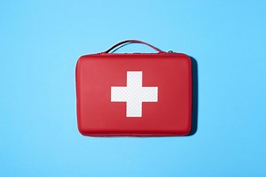 The Easiest Way to Make a Useful First-Aid Kit